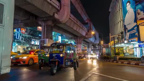 バンコク 2019 タイムラプス ビュー夜のバンコクの中心部に並ぶサイアム エリアの 2019 日にタイのバンコクで — ストック動画