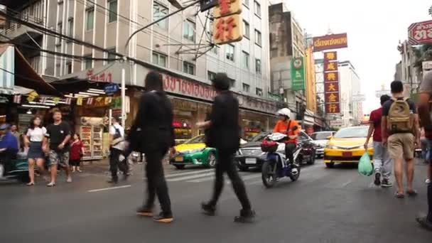 Bangkok Thajsko Dec 2018 Auta Obchody Yaowarat Road Čínská Čtvrť — Stock video