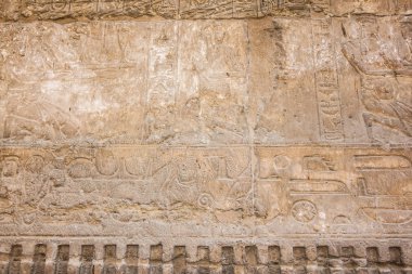 Lüksör, Mısır 'daki Karnak tapınağı