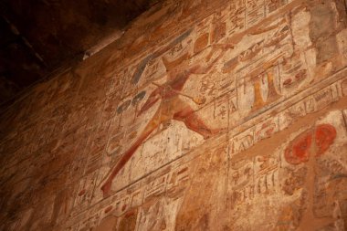 Lüksör, Mısır 'daki Karnak tapınağı