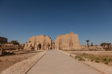 Lüksör, Mısır 'daki Karnak tapınağı