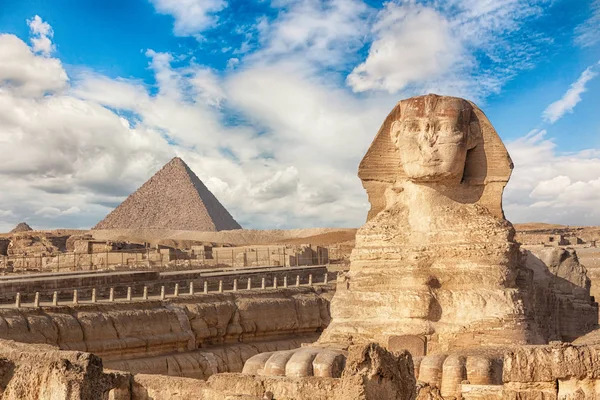 Den Stora Sfinxen Och Pyramiden Kufu Giza Egypten — Stockfoto