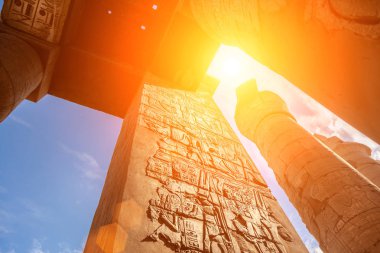 Lüksör, Mısır 'daki Karnak tapınağı
