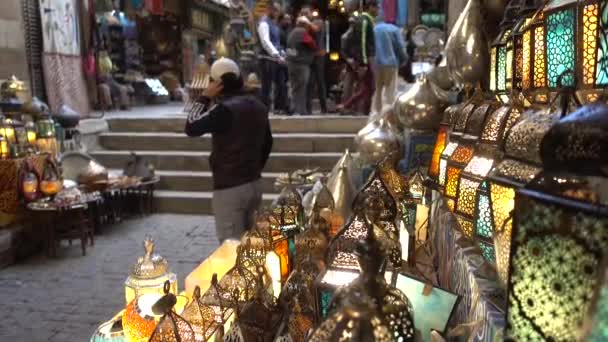 Cairo Egipto Febrero 2019 Tienda Lámparas Faroles Mercado Khan Khalili — Vídeos de Stock