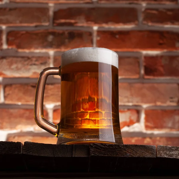 Mug Beer Red Brick Wall Background — Stock Photo, Image