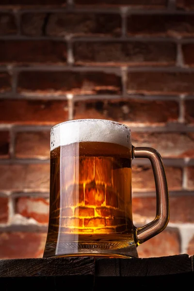 Mug Beer Red Brick Wall Background — Stock Photo, Image