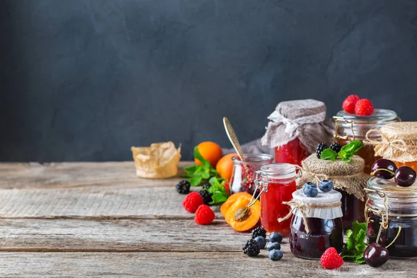 Comida Bebida Conceito Outono Colheita Verão Sortimento Bagas Sazonais Doces — Fotografia de Stock