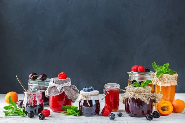 Essen Und Trinken Ernte Sommer Herbst Konzept Auswahl Saisonalen Beeren — Stockfoto