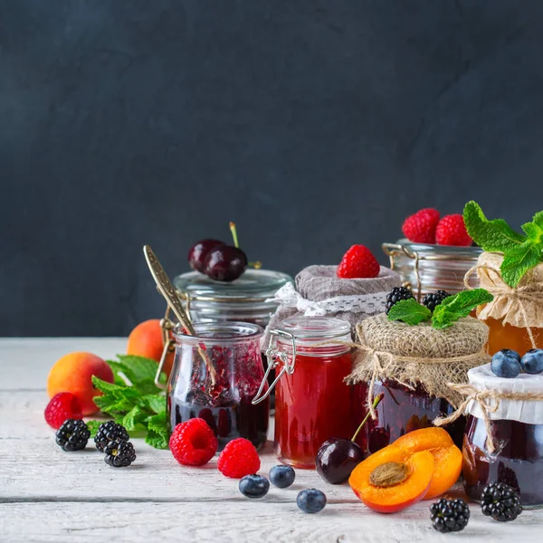 Essen Und Trinken Ernte Sommer Herbst Konzept Auswahl Saisonalen Beeren — Stockfoto