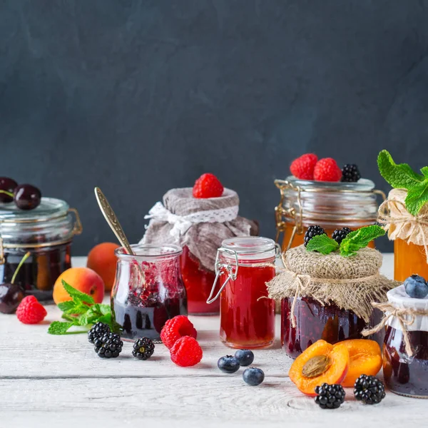 Essen Und Trinken Ernte Sommer Herbst Konzept Auswahl Saisonalen Beeren — Stockfoto