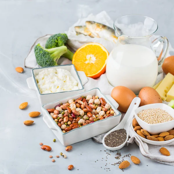 Kiegyensúlyozott Étrend Táplálkozás Egészséges Táplálkozási Koncepció Élelmiszer Források Gazdag Kalcium — Stock Fotó