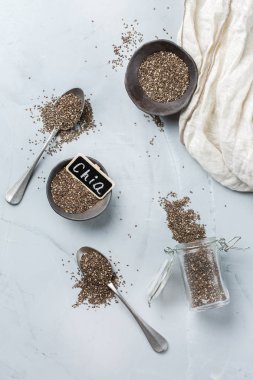 Bir kase organik sağlıklı Chia tohumları, Vegan superfood kavramı