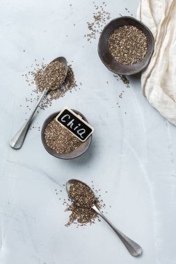 Bir kase organik sağlıklı Chia tohumları, Vegan superfood kavramı
