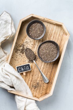 Bir kase organik sağlıklı Chia tohumları, Vegan superfood kavramı