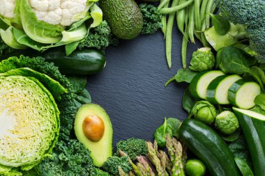 Organik yeşil sebze çeşitliliği, temiz yeme Vegan kavramı