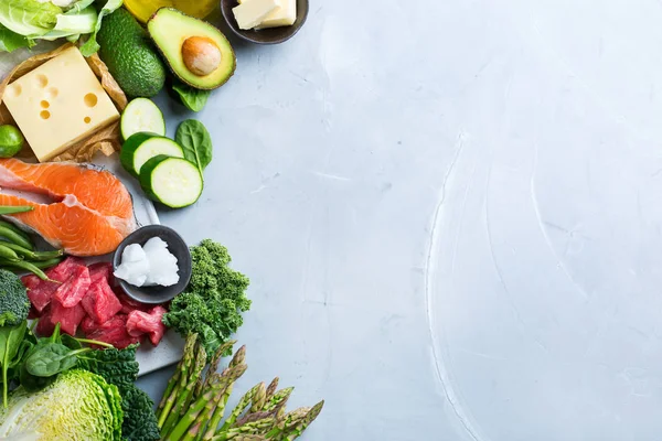 Dengeli diyet için sağlıklı ketogenik düşük karbonhidrat gıda — Stok fotoğraf