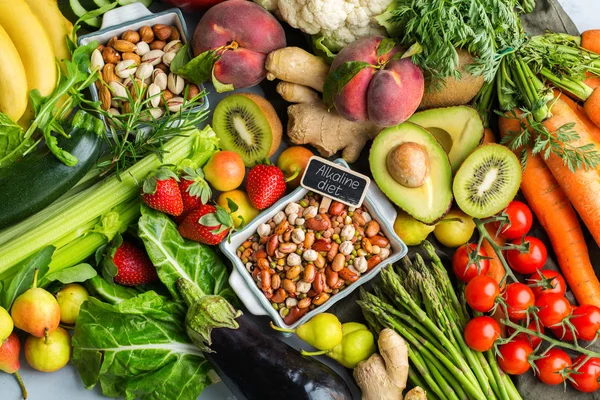 Zdrowa żywność dla zrównoważonej diety alkalicznej — Zdjęcie stockowe