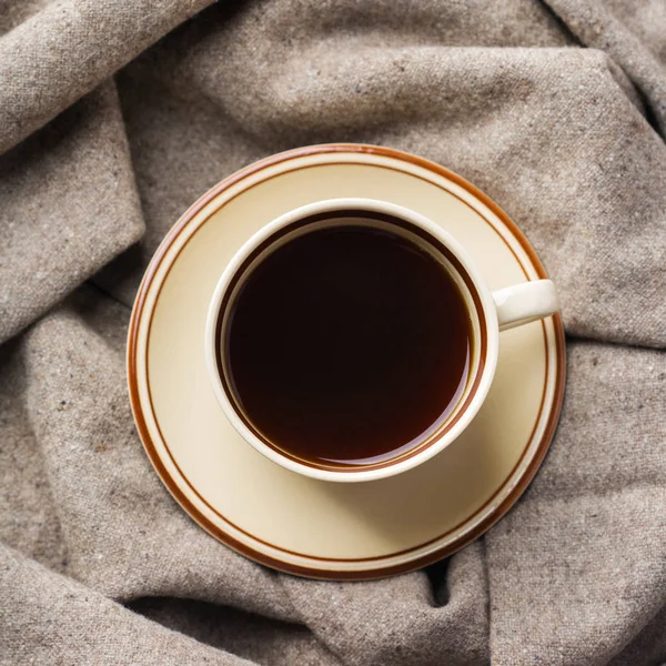 Musim gugur, musim dingin hygge coziness konsep dengan secangkir kopi — Stok Foto