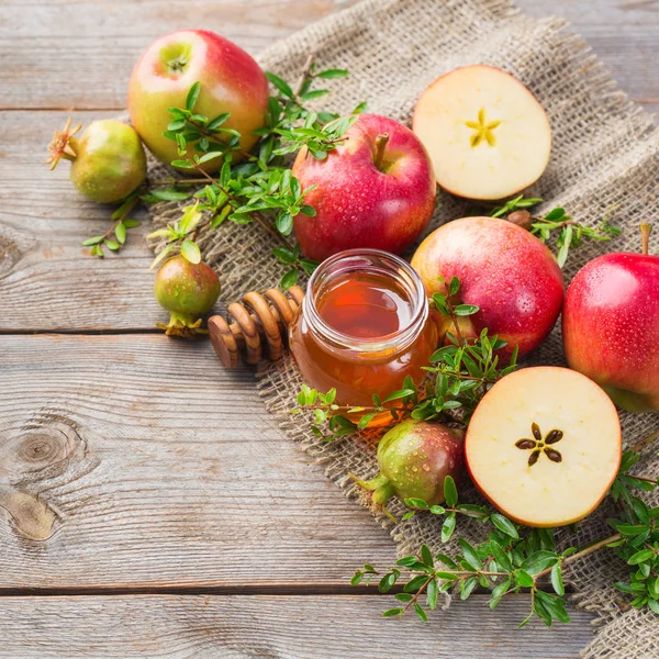 Rosh Hashana, Yahudi yeni yıl tatil konsepti, bal, elma, nar