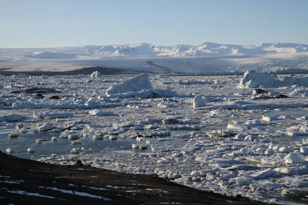 Ισλανδία Λιμνοθάλασσα Γιόκουλσάρλον Όμορφο Τοπίο Κρύο Εικόνα Ισλανδικό Παγετώνα Λιμνοθάλασσα — Φωτογραφία Αρχείου