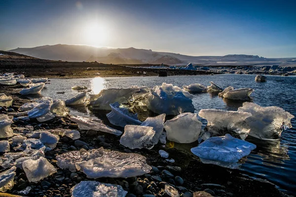 Исландия Иокульсарлонская Лагуна Красивая Холодная Пейзажная Картина Ледниковой Лагуны Бай — стоковое фото