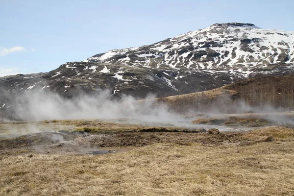 Geysirverengung Island Der Strokkur Geysir Der Geothermischen Gebiet Des Haukadalur — Stockfoto