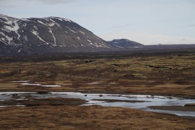 İzlanda'daki Thingvellir Milli Parkı. ingvellir veya Thingvellir Milli Parkı İzlanda, tarihsel, kültürel bir site ve jeolojik önemi olduğunu. Burada bulunan Kuzey Amerika ve Avrasya kıtasal levha arasında Silfra fissür.