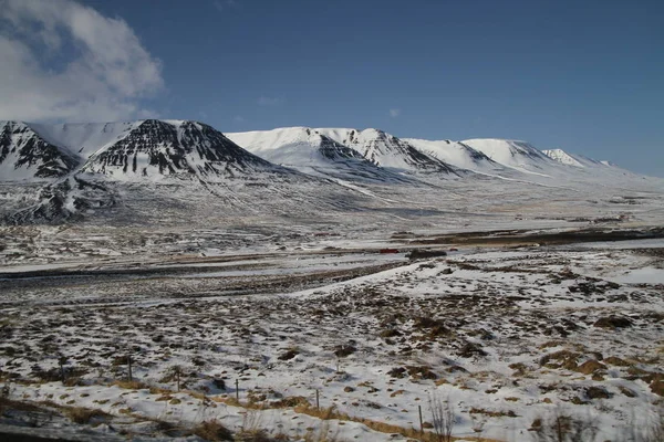 Beautifull 아이슬란드 훌륭한 아이슬란드 자연입니다 극적인 하늘입니다 서사시와 장엄한 풍경과 — 스톡 사진