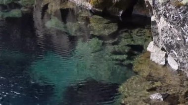 İzlanda'daki Thingvellir Milli Parkı. ? ingvellir veya Thingvellir Milli Parkı İzlanda, tarihsel, kültürel ve jeolojik önemi bir site olduğunu. Kuzey Amerika ve Avrasya kıtasal levha arasında Silfra fissür.