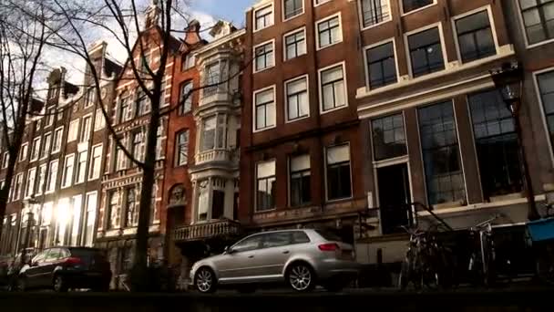 Amsterdam Hollanda Nın Görünümü Güzel Rahat Eski Binalar Kanallar Caddeler — Stok video