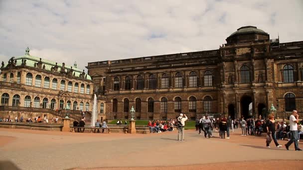 Veduta Dresda Vecchia Città Tedesca Sassoni Palazzo Zwinger Fiume Elba — Video Stock