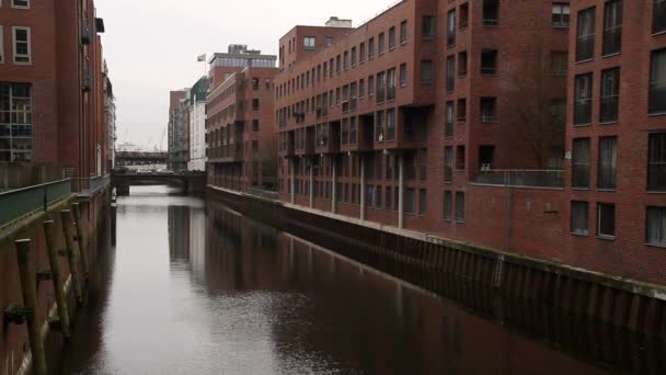 Hamburg Eski Tarihi Alman Şehir Görünümünü Elbe Eski Dock Binalarda — Stok video