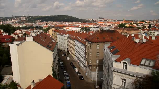 Άποψη Της Παλιάς Πράγας Και Όμορφη Τσεχική Πόλη — Αρχείο Βίντεο