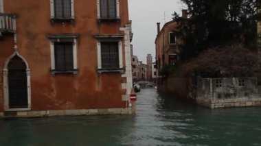 Kış, Ocak, İtalyan Venedik kanallar görünümünü venezia, Venedik. Eski binalar, kanallar, su.