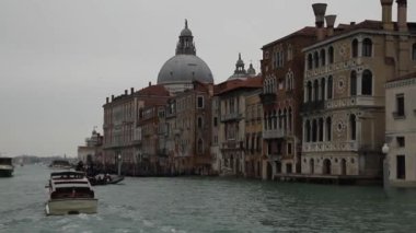 Kış, Ocak, İtalyan Venedik kanallar görünümünü venezia, Venedik. Eski binalar, kanallar, su.
