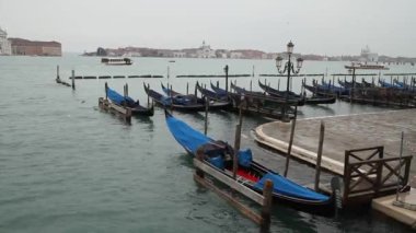 Kış, Ocak, İtalyan Venedik kanallar görünümünü venezia, Venedik. Eski binalar, kanallar, su.