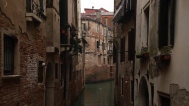Kış, Ocak, İtalyan Venedik kanallar görünümünü venezia, Venedik. Eski binalar, kanallar, su.