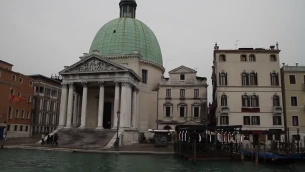 Венеция Зимой Венеция Январе Вид Каналы Итальянской Венеции Старые Здания — стоковое видео