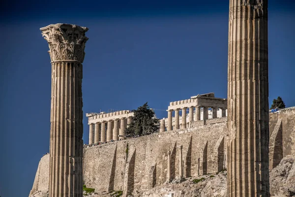 Akropolisz Athén Görögország Parthenon Templom Híres Régi Parthenon Templom Tornyával — Stock Fotó