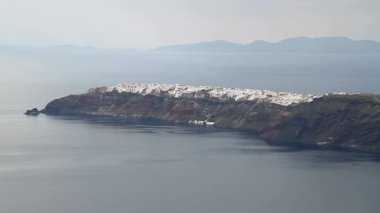 Santorini, Yunanistan. Şaşırtıcı Santorini doğa görünümünü, Santorini, Geleneksel Kikladik Santorini evleri, Oia Köyü, Fira, volkan caldera. 