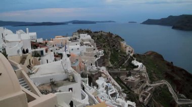Santorini, Yunanistan. Şaşırtıcı Santorini doğa görünümünü, Santorini, Geleneksel Kikladik Santorini evleri, Oia Köyü, Fira, volkan caldera. 