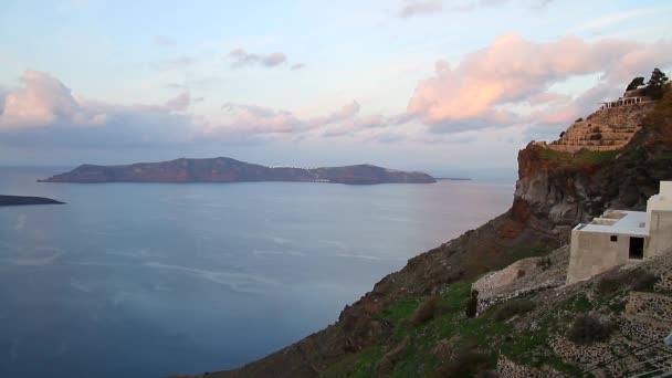 サントリーニ島 ギリシャ 素晴らしいサントリーニの自然観 サントリーニ島 サントリーニ島の伝統的なキクラデス建築家 フィラ イア村の火山カルデラ — ストック動画
