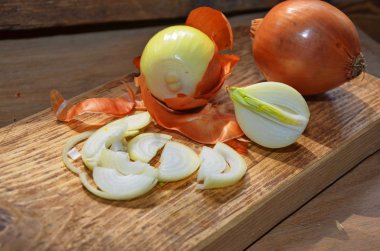 güzel, acı ve büyük soğan