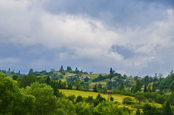 Paysages de montagne en été . — Photo