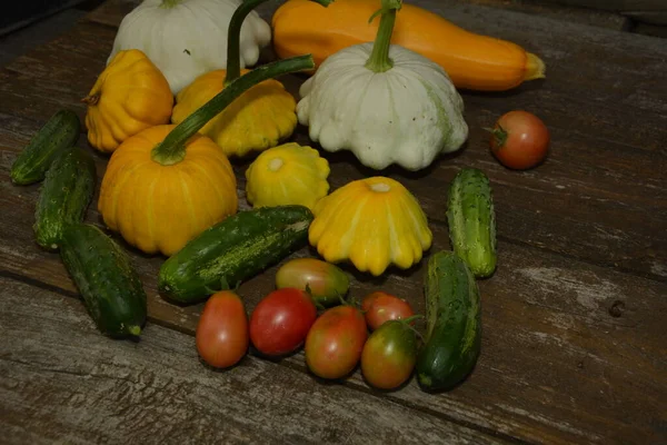 Beyaz Arka Planda Farklı Sebzeler Yaz Vitamin Ürünleri Seti — Stok fotoğraf