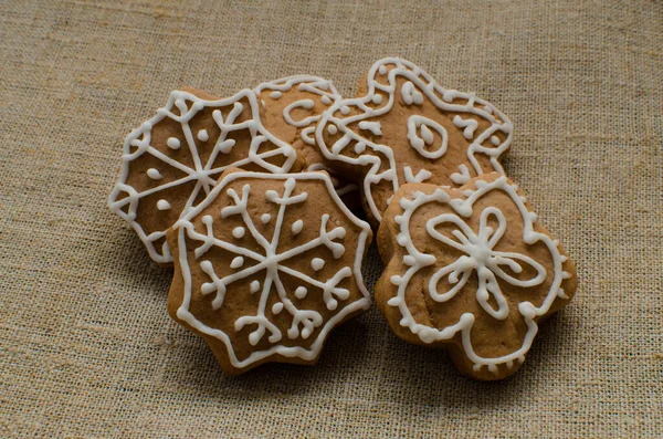 Galleta Jengibre Encuentra Sobre Fondo Madera Color Azul Dulzura Navidad — Foto de Stock