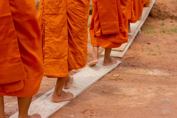 Había Mérito Mañana Gente Metería Comida Las Limosnas Muchos Monjes — Foto de Stock