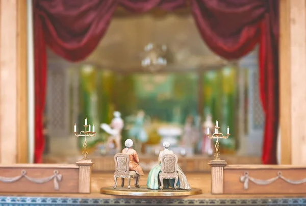 Giocattoli Miniatura Guardare Spettacoli Teatrali Scena Fatta Figurine Vintage — Foto Stock
