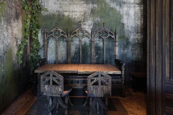 Scary Dining Table Ghost Haunted Looking House — Stock Photo, Image