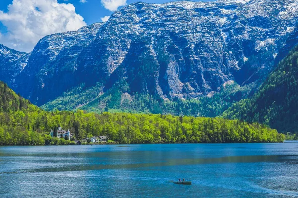 Montaña Sorprendentes Lagos Alpinos Hallstatt Austria Con Cielo Azul Rayos —  Fotos de Stock